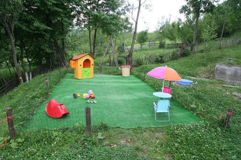 Pensiunea Cabana Veverita Valea Doftanei Trăisteni Exterior foto