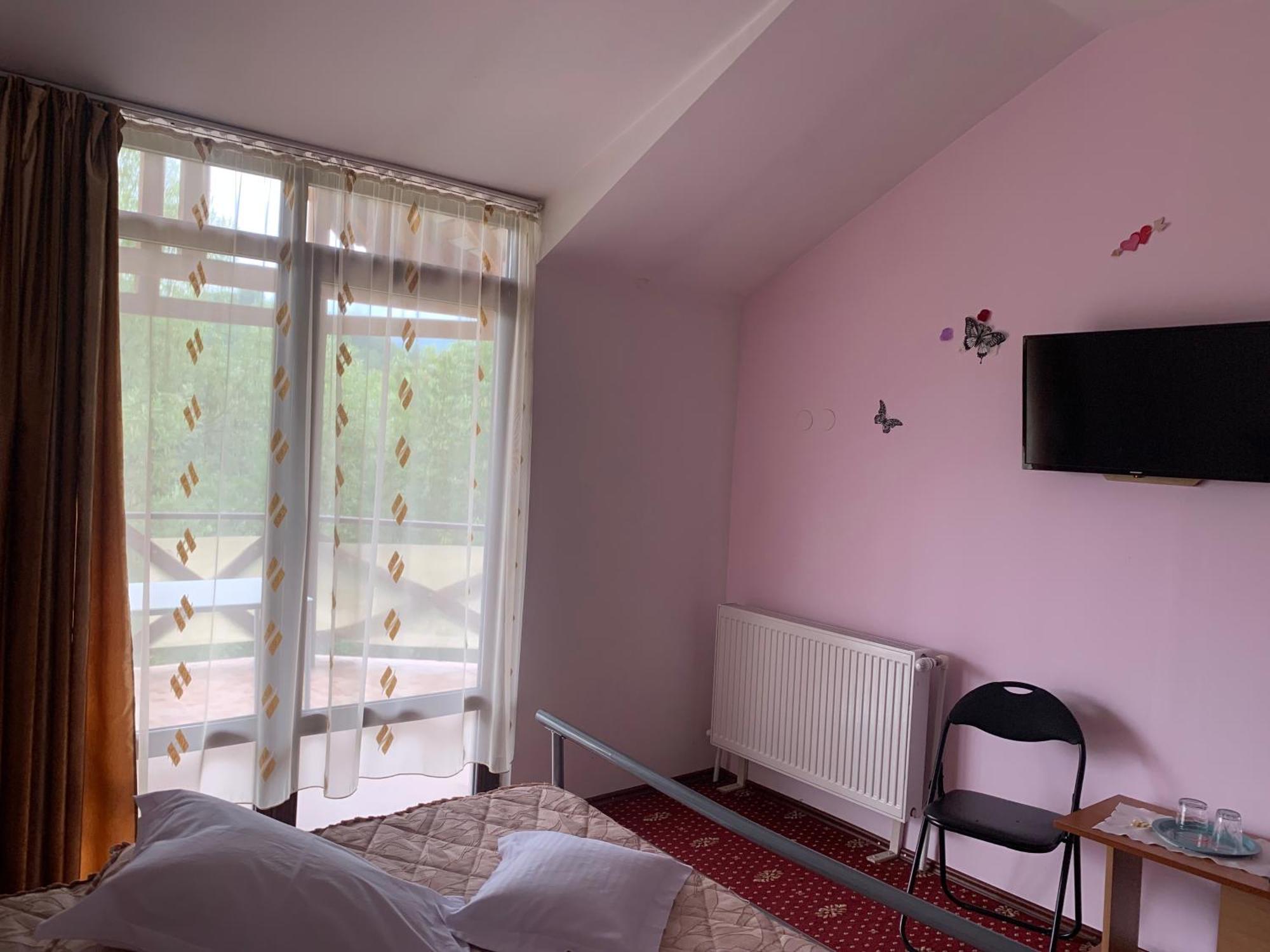 Pensiunea Cabana Veverita Valea Doftanei Trăisteni Exterior foto