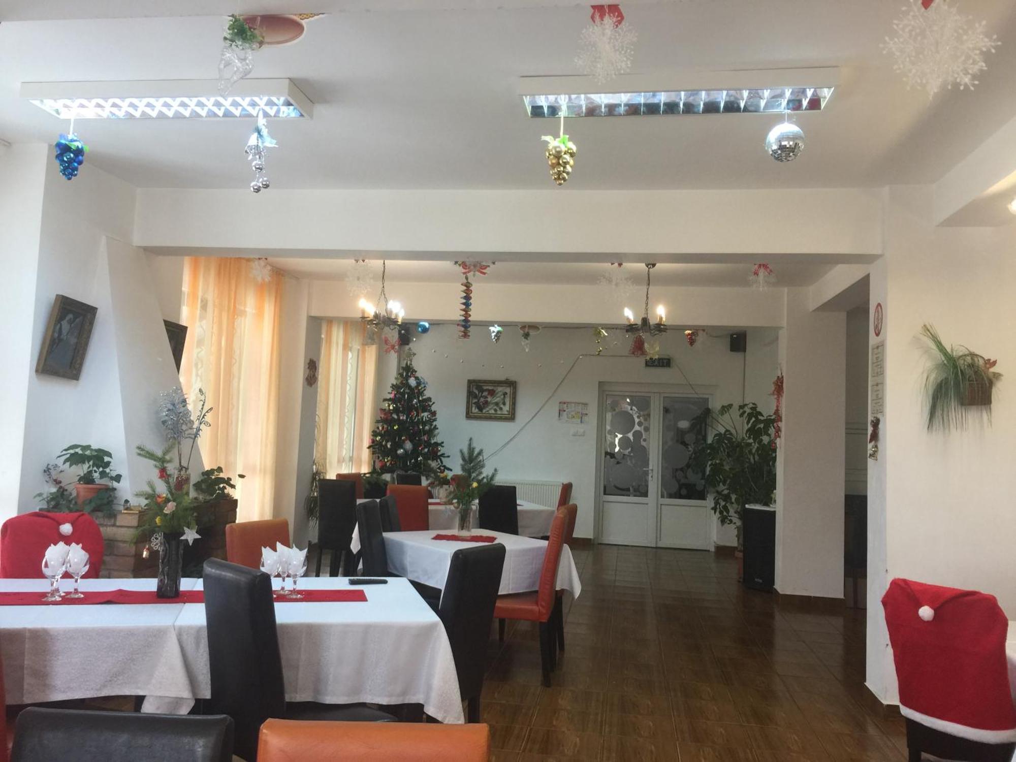 Pensiunea Cabana Veverita Valea Doftanei Trăisteni Exterior foto