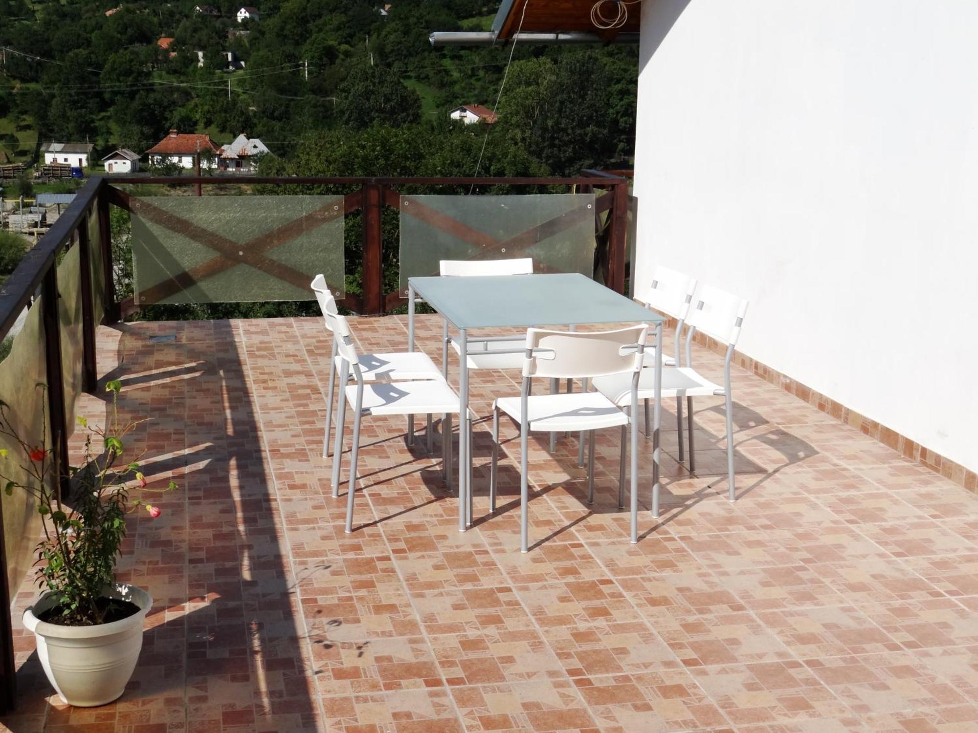 Pensiunea Cabana Veverita Valea Doftanei Trăisteni Exterior foto